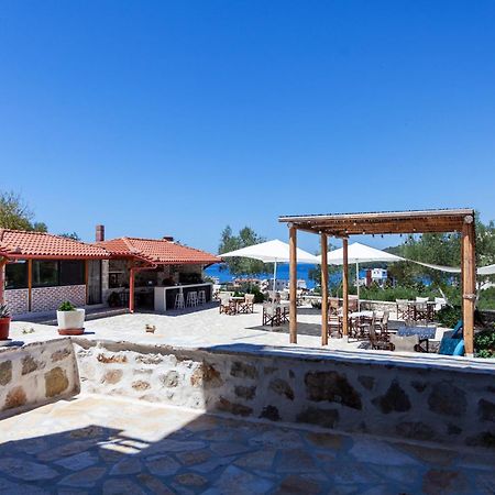 Toni Retzo Rooms Himare Exteriör bild